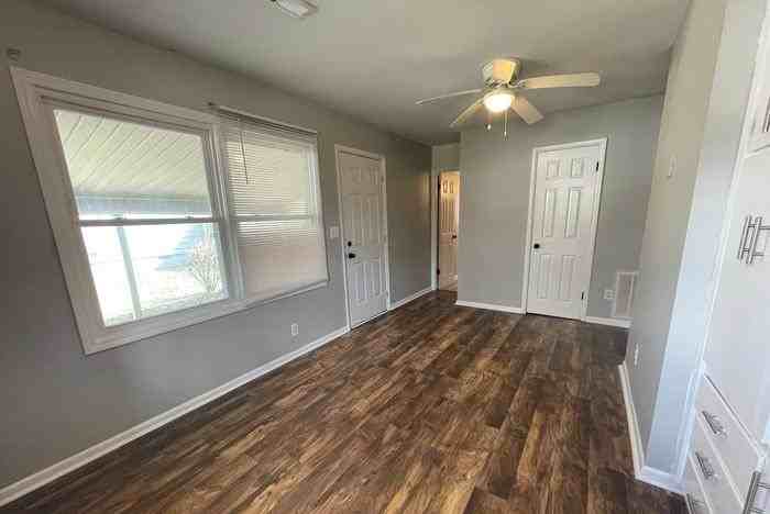 621 Murray Rd Nw - Photo 2 of 11