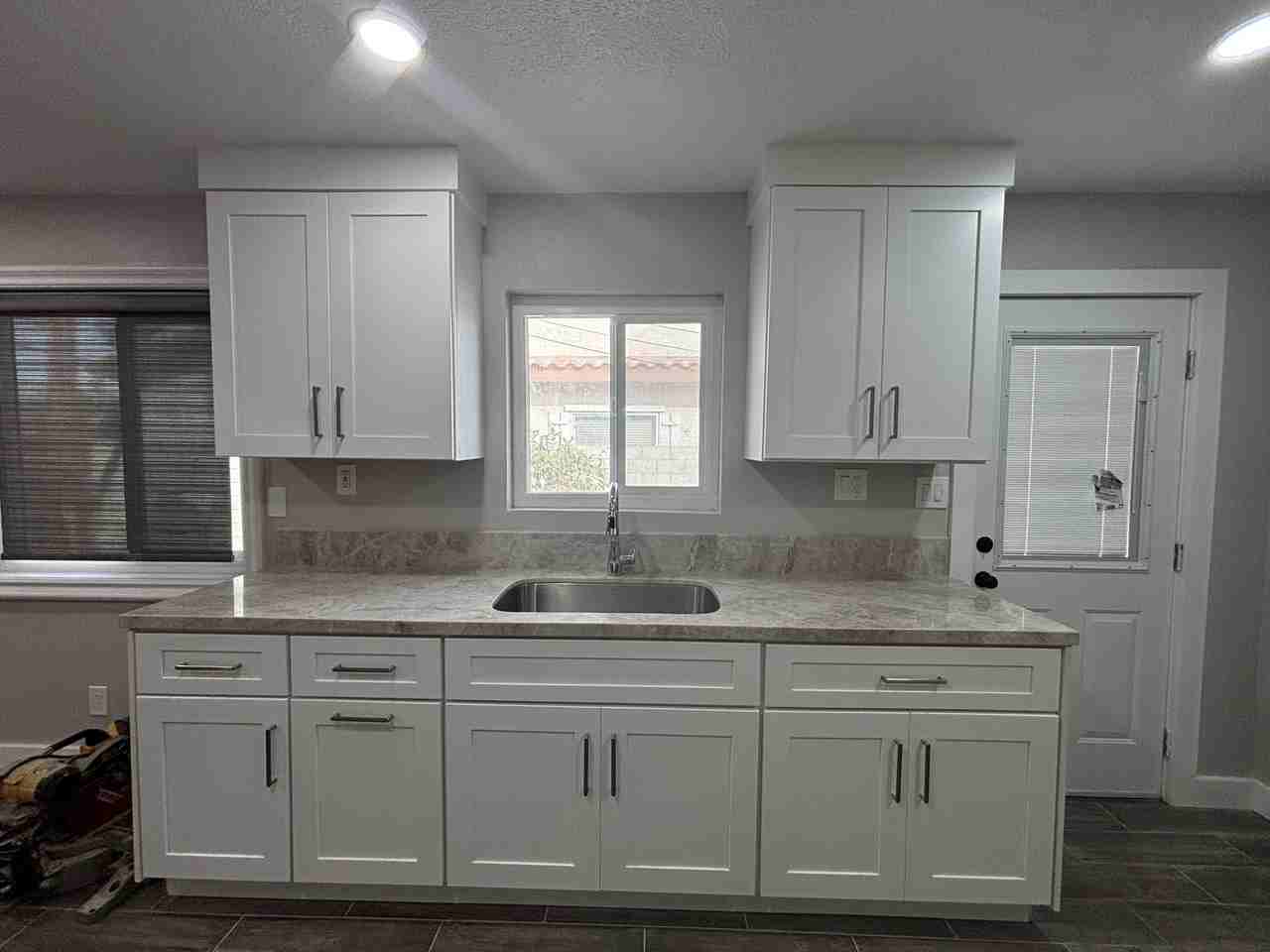 9420 Olive St - Photo 4 of 19
