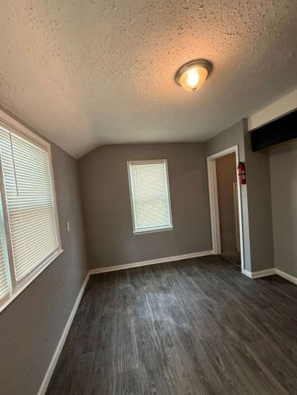 8627 Stout St - Photo 7 of 8