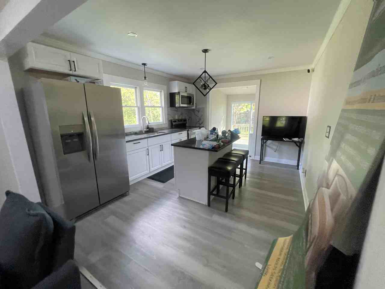 220 Highland Ave Sw - Photo 6 of 7