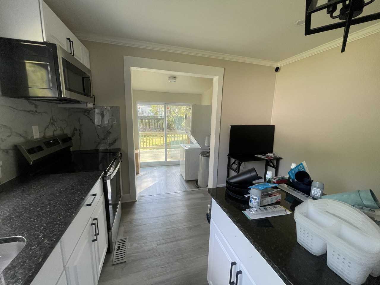 220 Highland Ave Sw - Photo 7 of 7