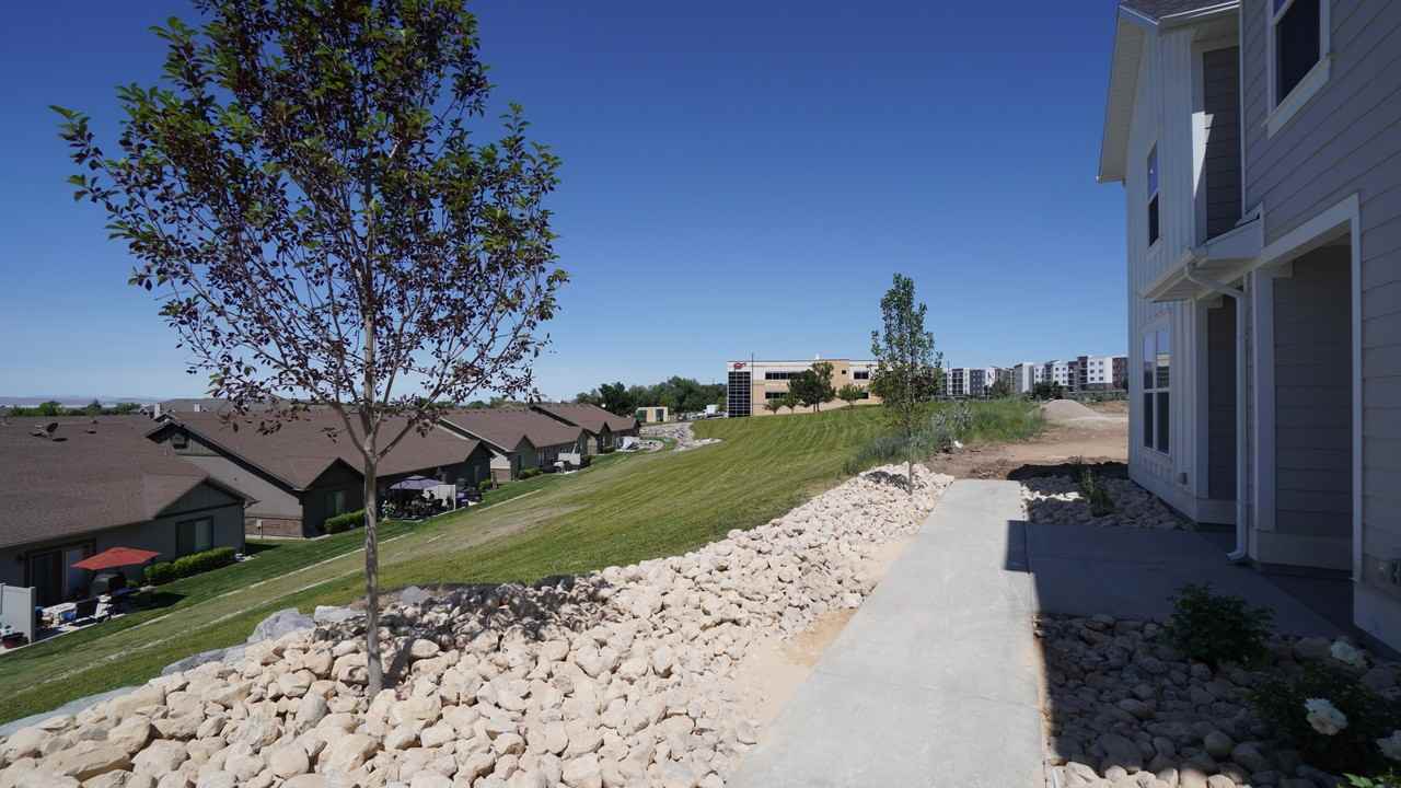 976 S Swoop Dr - Photo 6 of 35