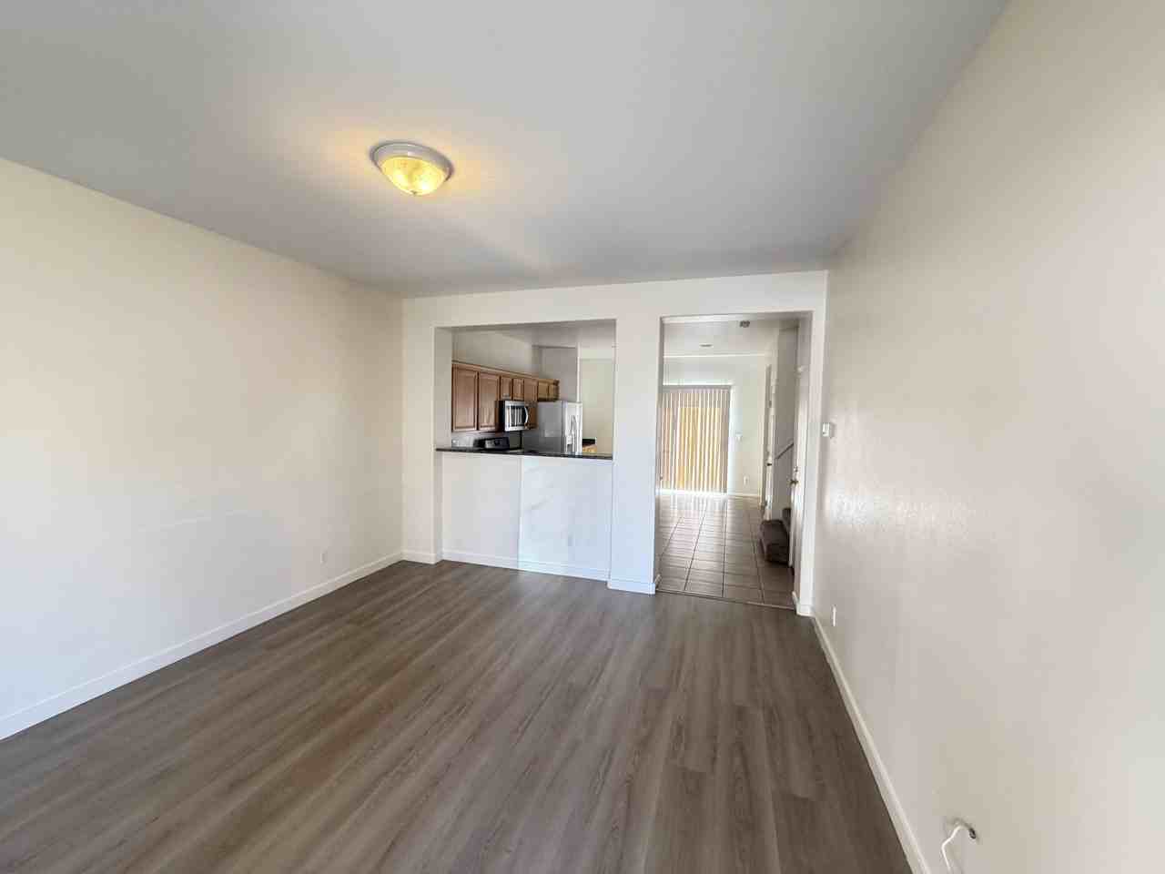 11122 African Sunset St - Photo 4 of 46
