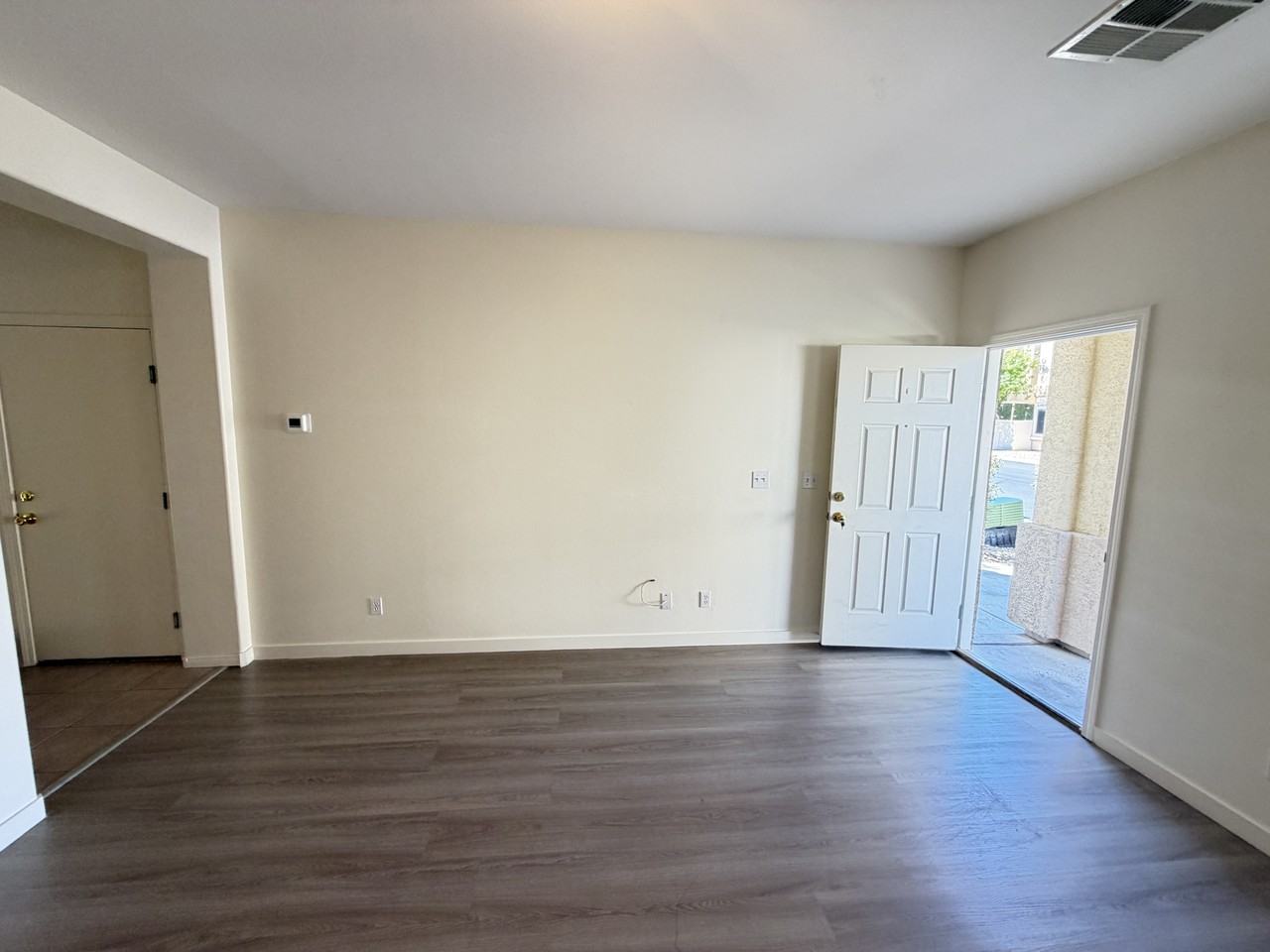 11122 African Sunset St - Photo 7 of 46