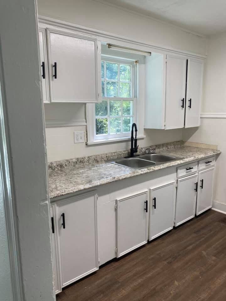 217 Patton Ave - Photo 3 of 8