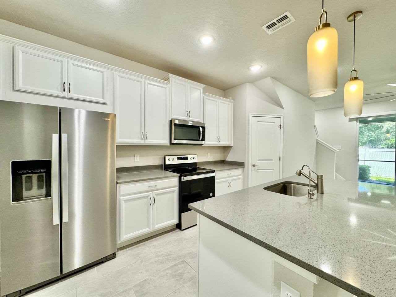 8509 Primrose Willow Pl - Photo 7 of 35