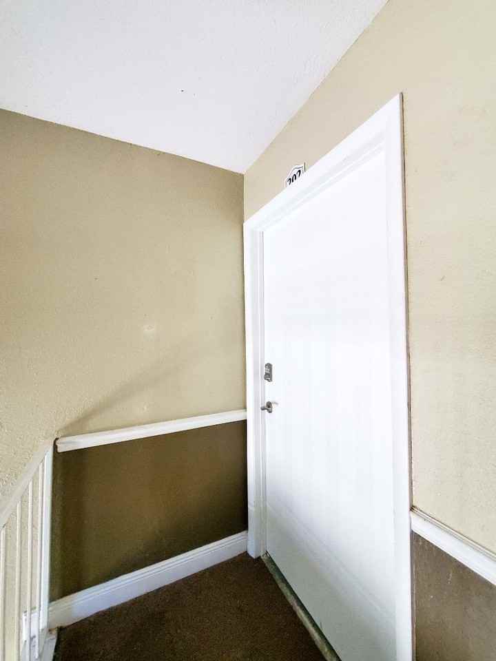 13832 Orange Sunset Dr #202 - Photo 4 of 29