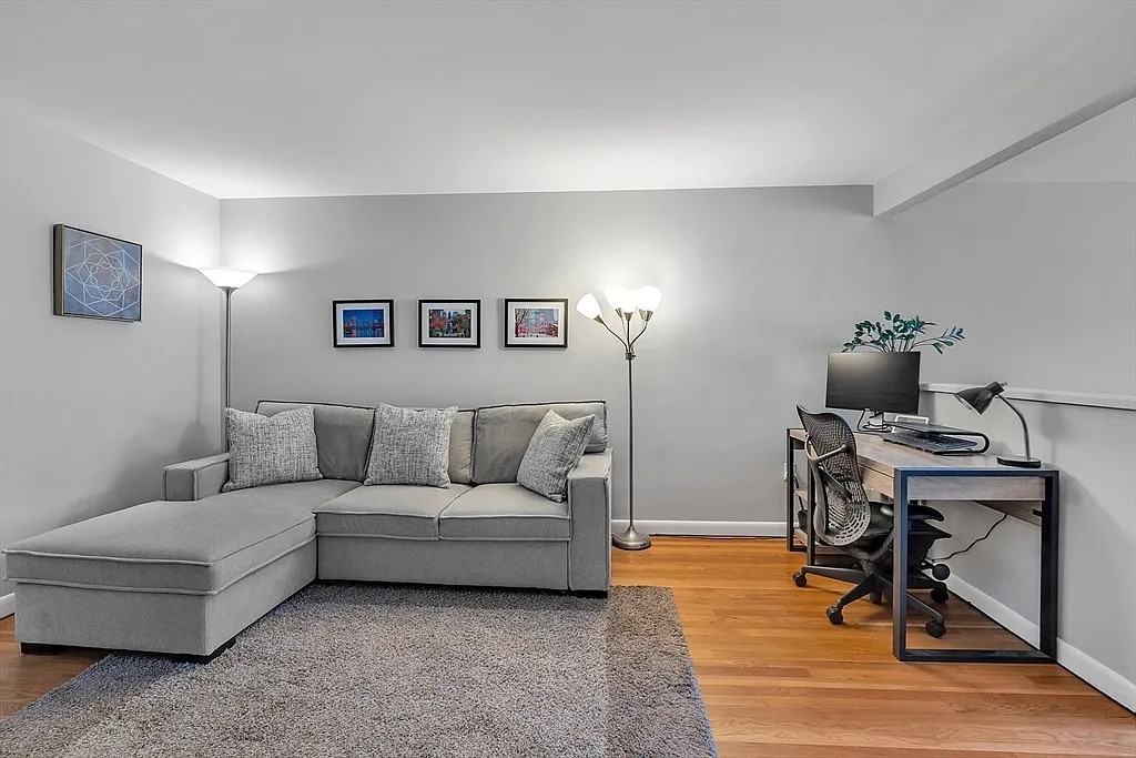 128 Pleasant St - Photo 5 of 14