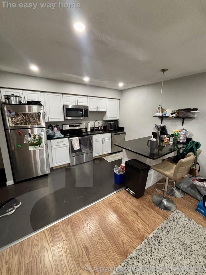 10 Roberts St #34 - Photo 3 of 17