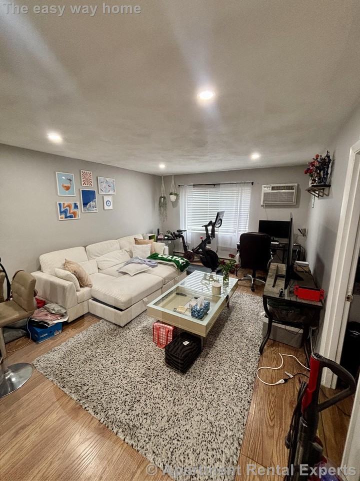 10 Roberts St #34 - Photo 5 of 17