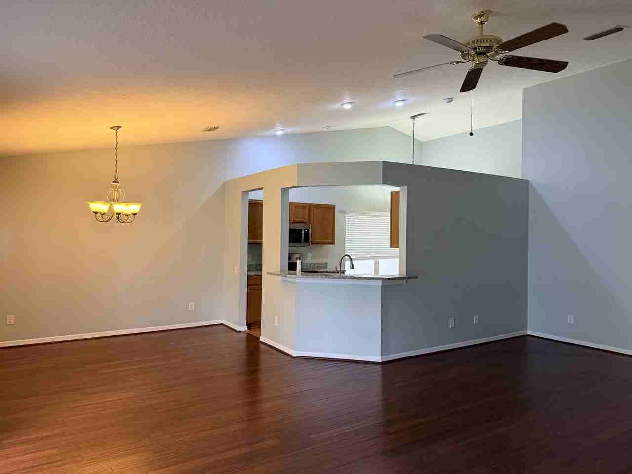 4602 Gulfwinds Dr - Photo 2 of 16