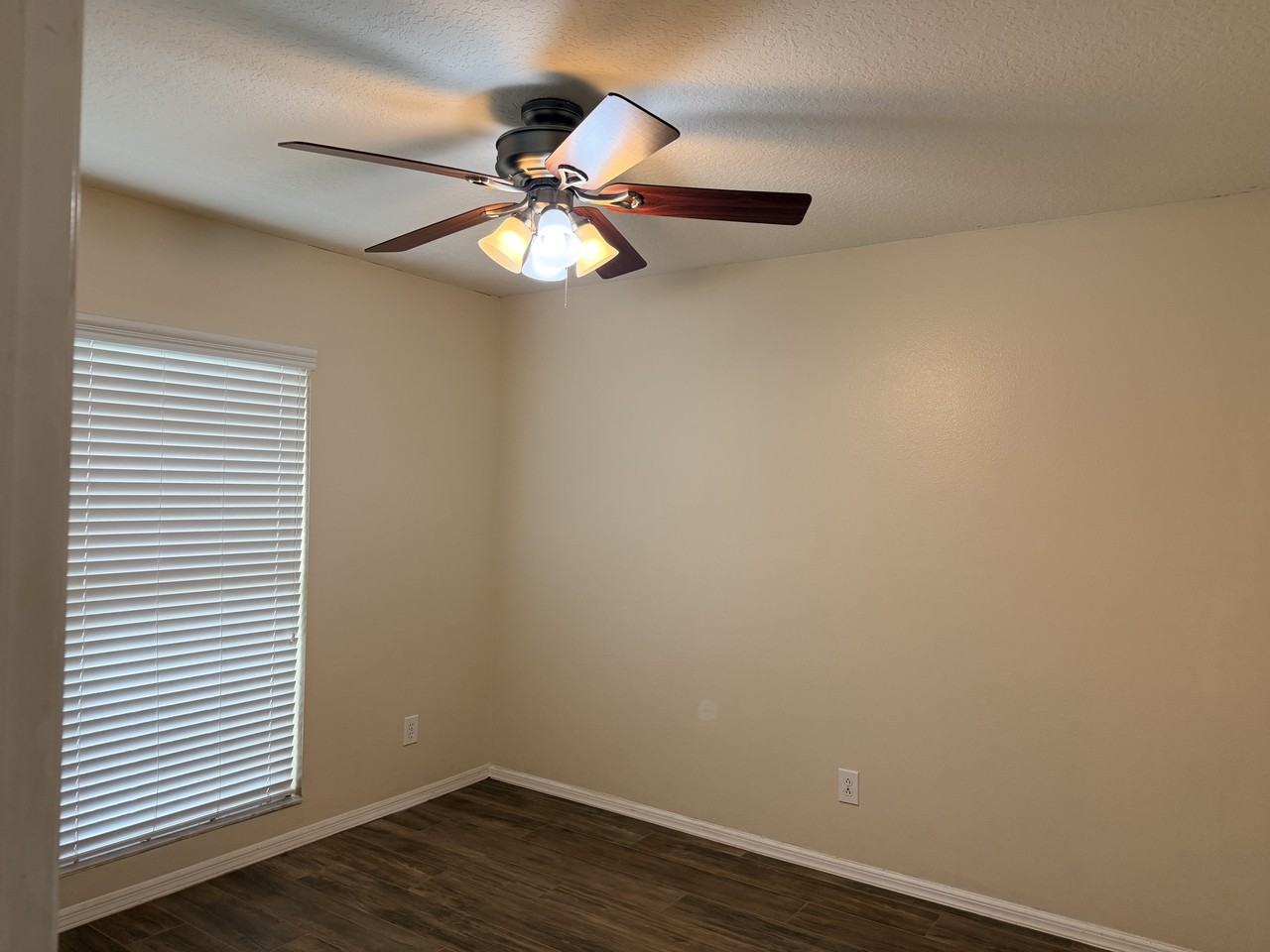 4602 Gulfwinds Dr - Photo 6 of 16