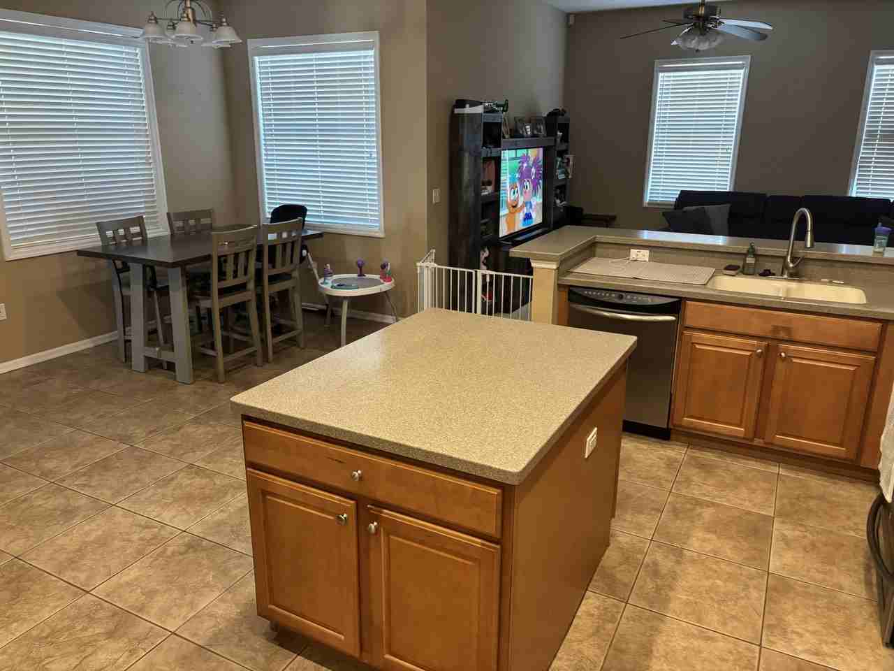 11285 Frigate Bird Ave - Photo 7 of 20