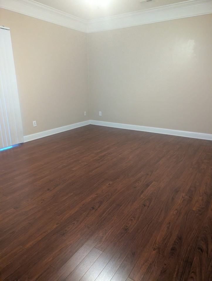 2223 Oak Hill Village Ln - Photo 7 of 8