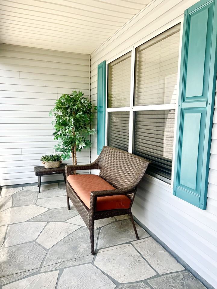 3260 Atwell Ave - Photo 4 of 50
