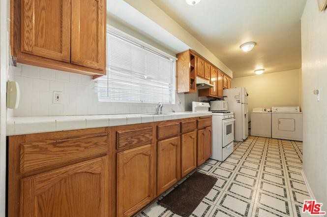 6621 5th Ave - Photo 5 of 17