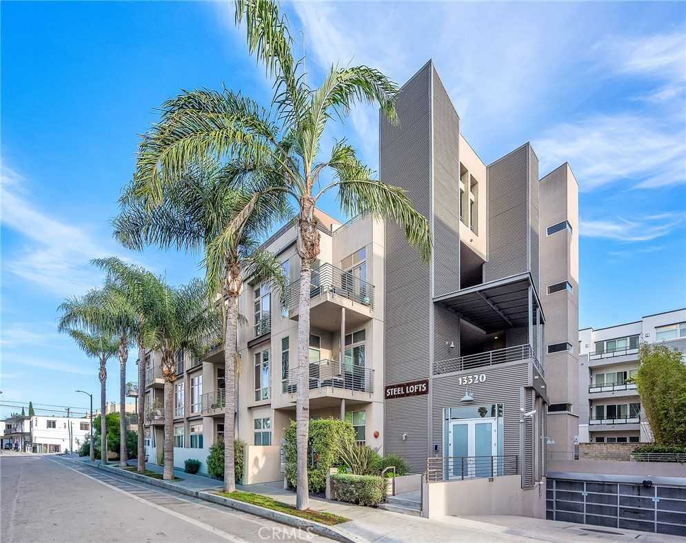 13320 Beach Ave #202