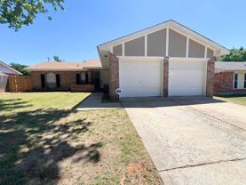 3104 Simmons Dr - Photo 1 of 1