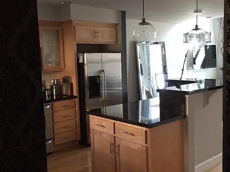 1765 E Bayshore Rd - Photo 5 of 8