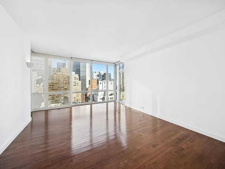 225 E 34th St - Photo 6 of 6