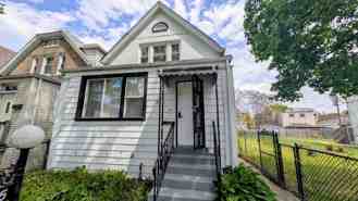 7315 S Kenwood Ave - Photo 1 of 1
