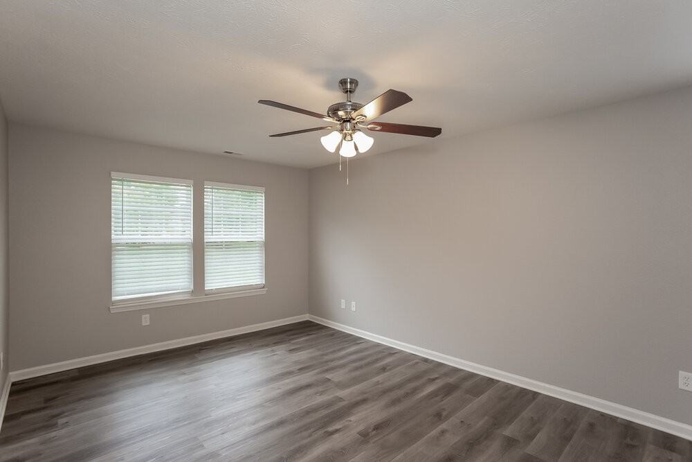 152 Heartwood Hl - Photo 7 of 16