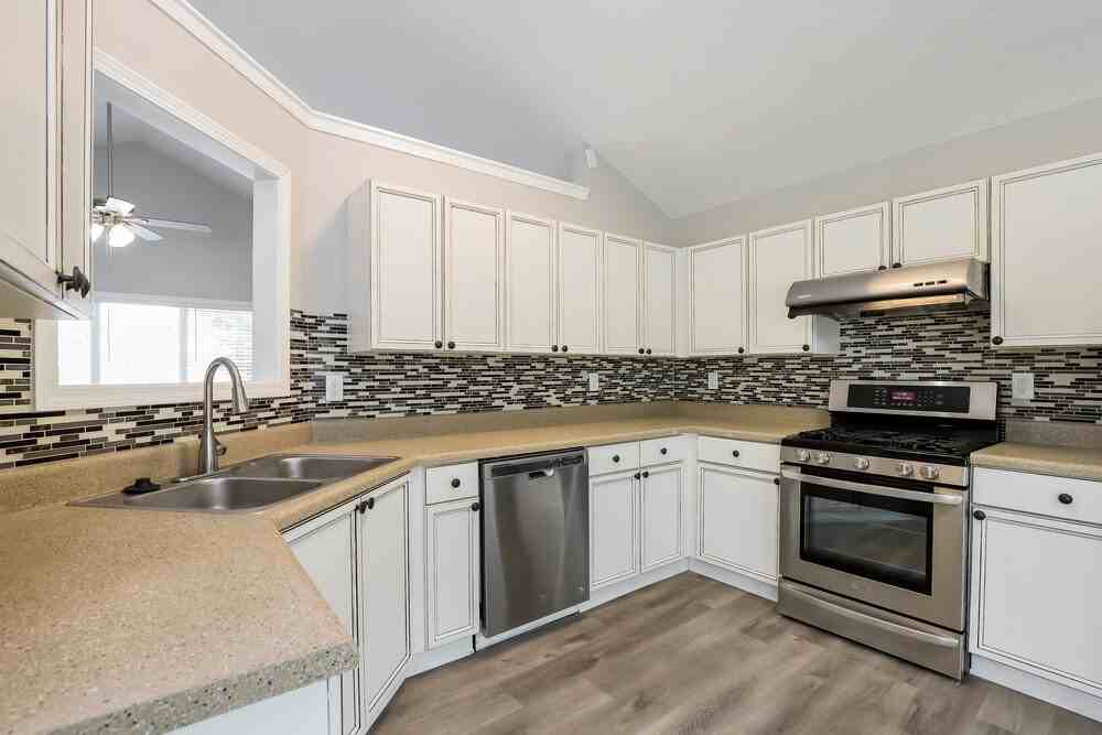 1393 Richland Creek Trl - Photo 7 of 17