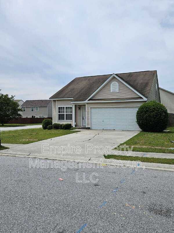 401 Dukes Hill Rd - Photo 3 of 21