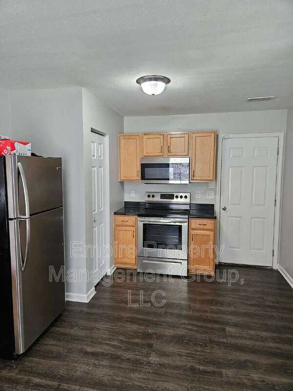 216 Sunday Silence Ln - Photo 6 of 22
