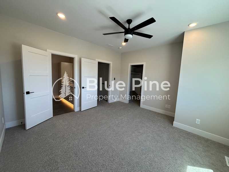477 Easy St #1 - Photo 6 of 20