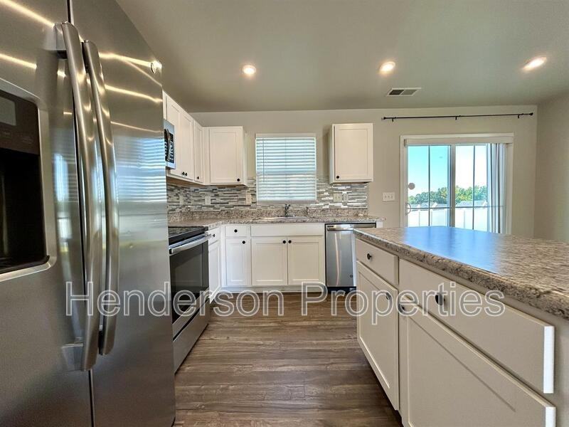 5309 Merwyn Ave - Photo 5 of 23