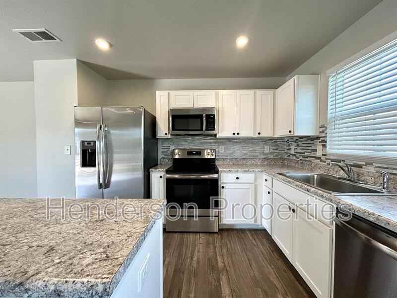 5309 Merwyn Ave - Photo 6 of 23