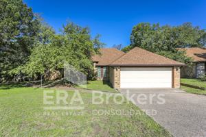 featured image of 1104 Nola Ruth Blvd