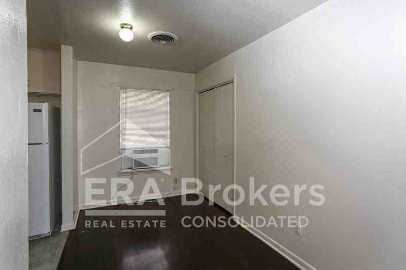 507B Adams Ave #B - Photo 7 of 12