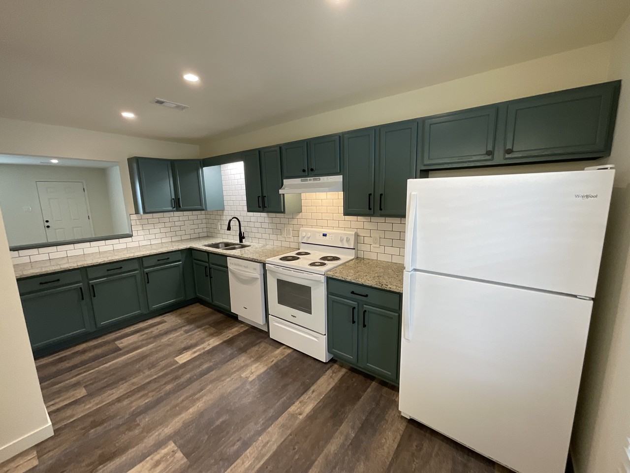 2916 Montvale Rd #2916 - Photo 3 of 23