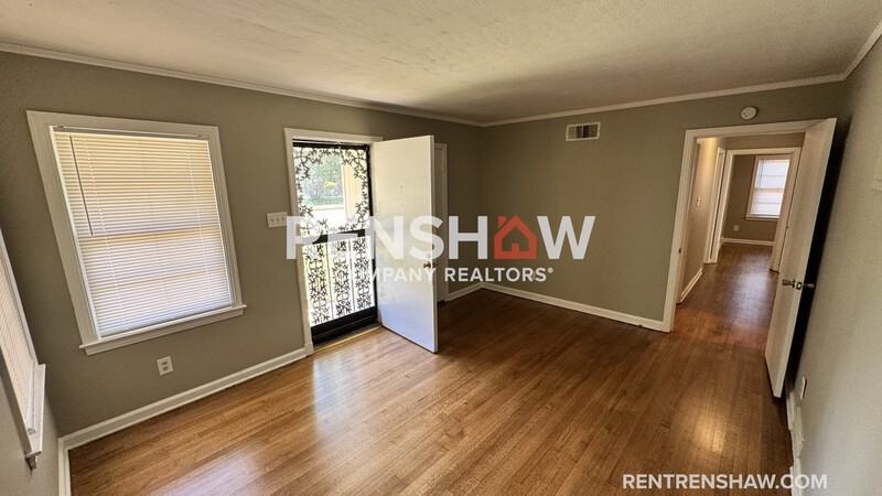 4922 Given Ave - Photo 2 of 18