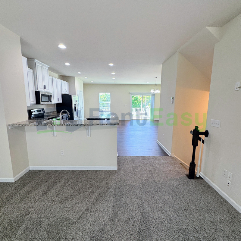 447 Covington Ct - Photo 4 of 35