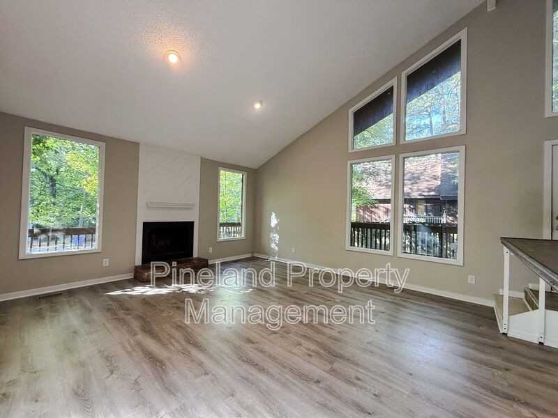 321 Watergap Dr - Photo 3 of 23