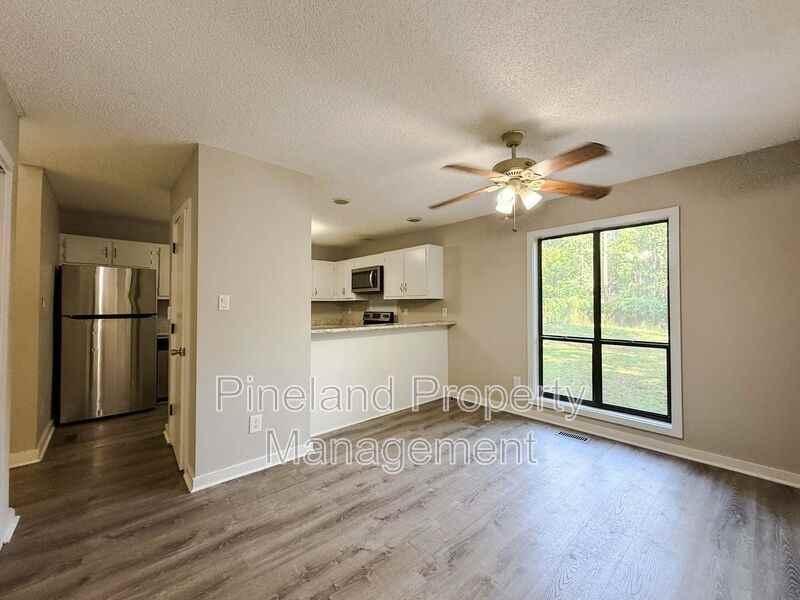 321 Watergap Dr - Photo 6 of 23