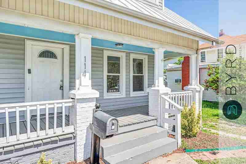 114 Lee Ave - Photo 4 of 32