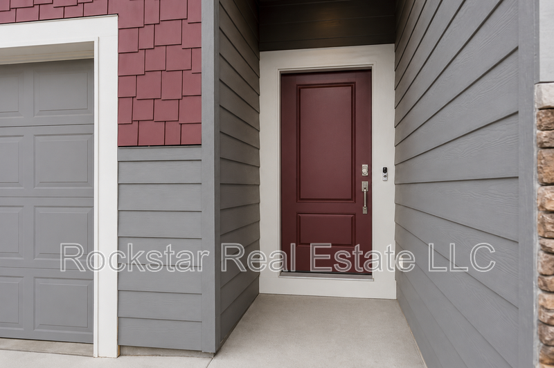 8215 S Avery Rd - Photo 4 of 25