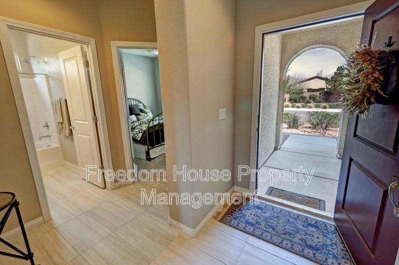 5245 E La Campana Dr - Photo 7 of 47