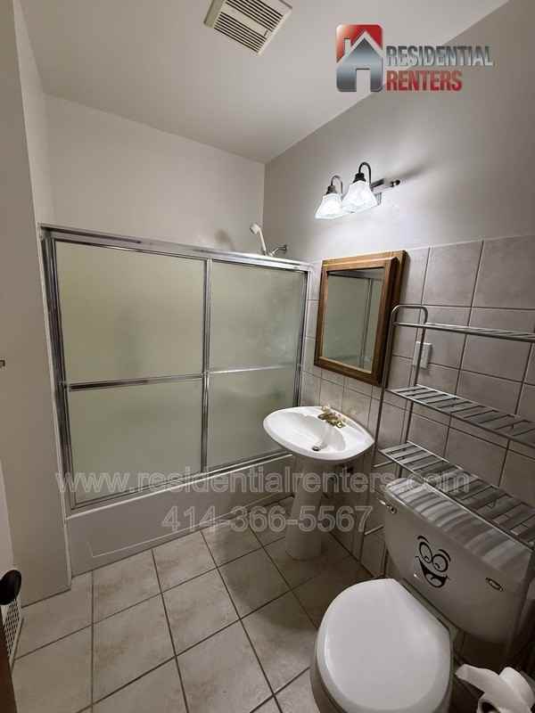 3908 N 6th St - Photo 7 of 11