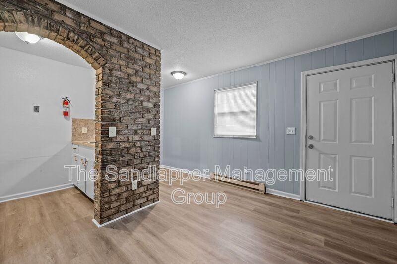 1215 Mosstree Rd #12 - Photo 3 of 7