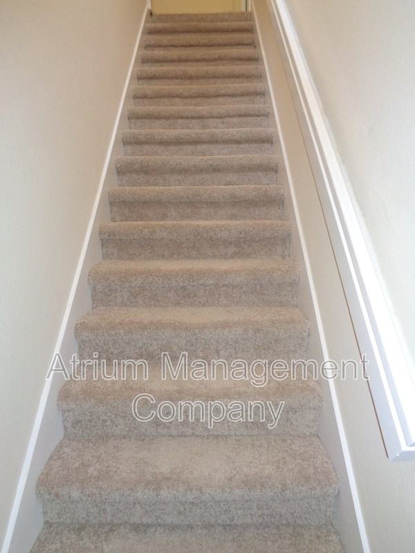 323 Arbor Lakes Cir - Photo 2 of 13