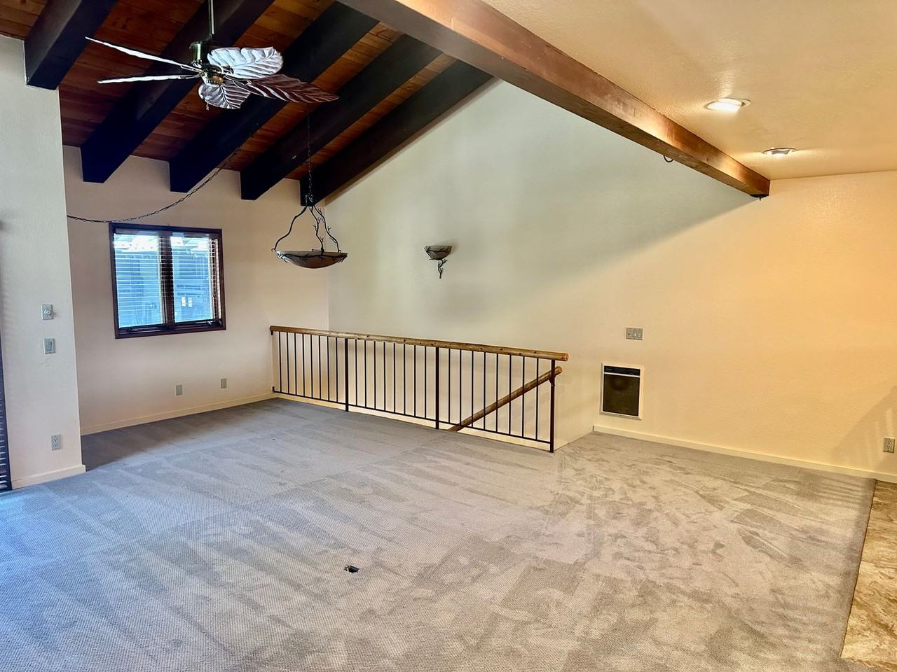 484 Manzanita Rd #18 - Photo 6 of 7