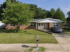 featured image of 6606 Hampton Rd