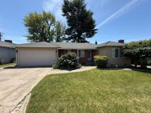 830 W Vine St - Photo 1 of 1
