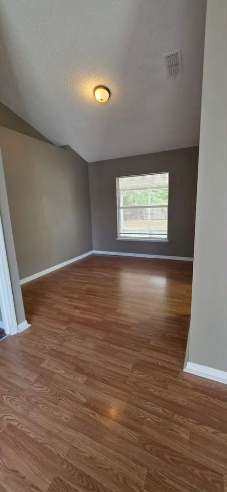 3339 Gretna Dr - Photo 5 of 30