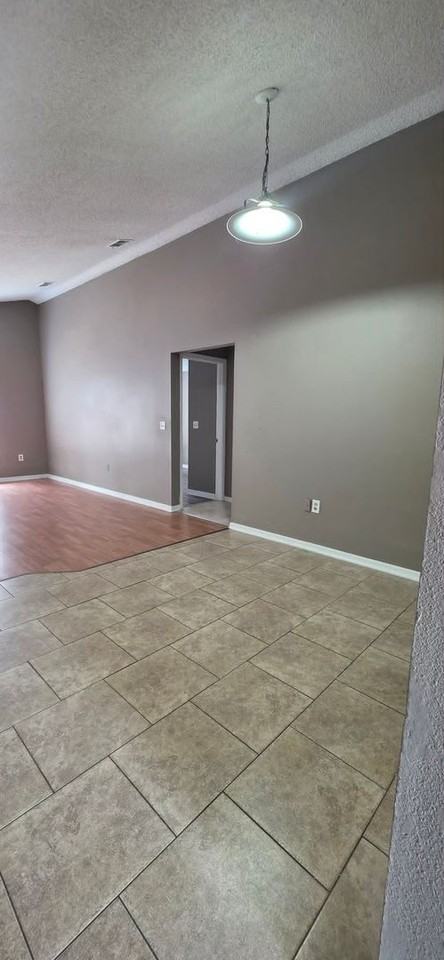 3339 Gretna Dr - Photo 6 of 30